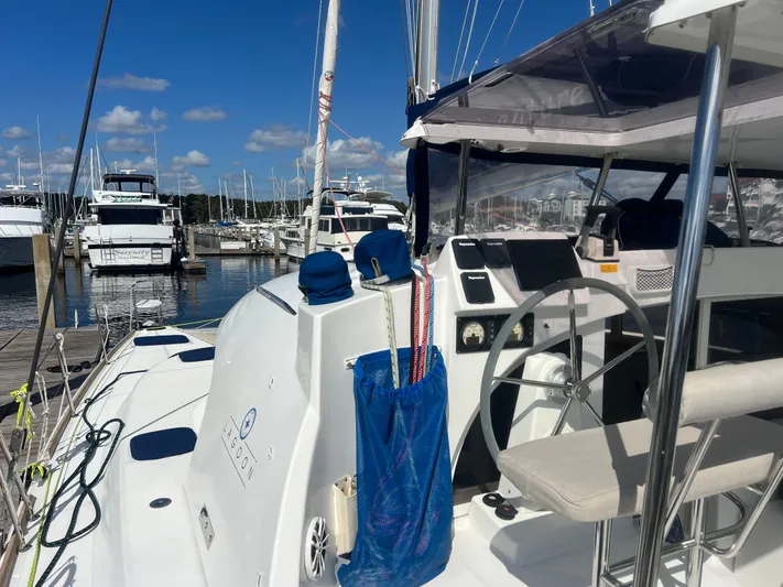 L Aventure Yacht Photos Pics 