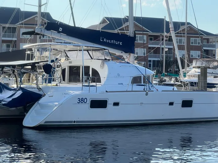 L Aventure Yacht Photos Pics 