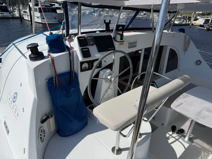 L Aventure Yacht Photos Pics 