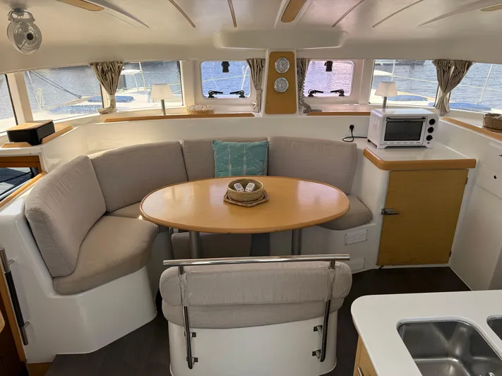 L Aventure Yacht Photos Pics 