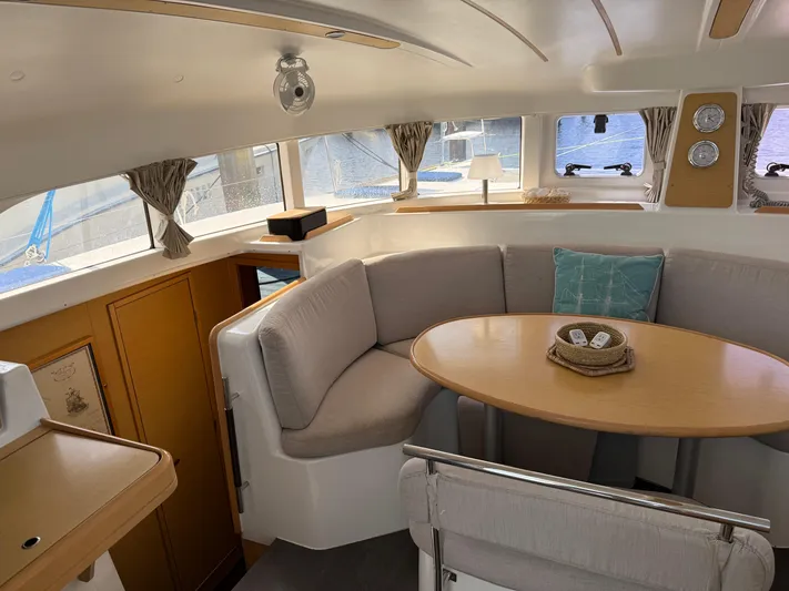 L Aventure Yacht Photos Pics 