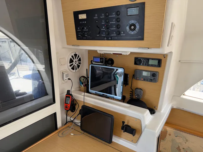 L Aventure Yacht Photos Pics 