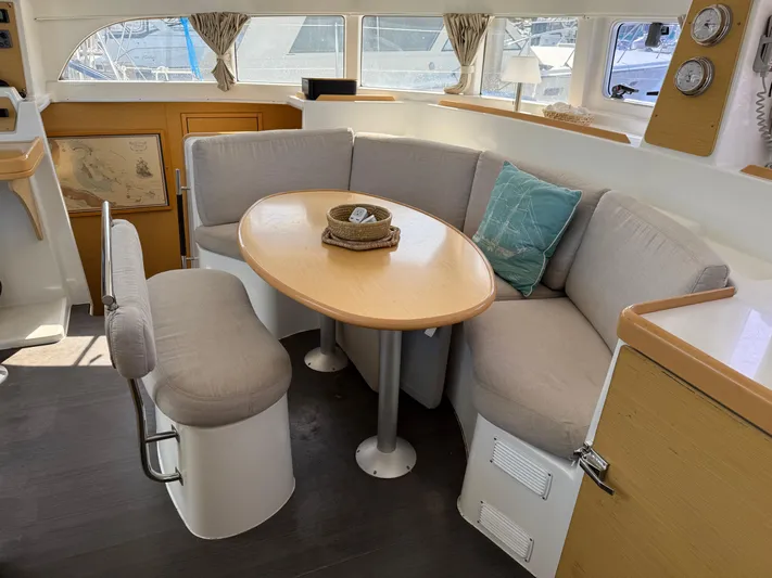 L Aventure Yacht Photos Pics 