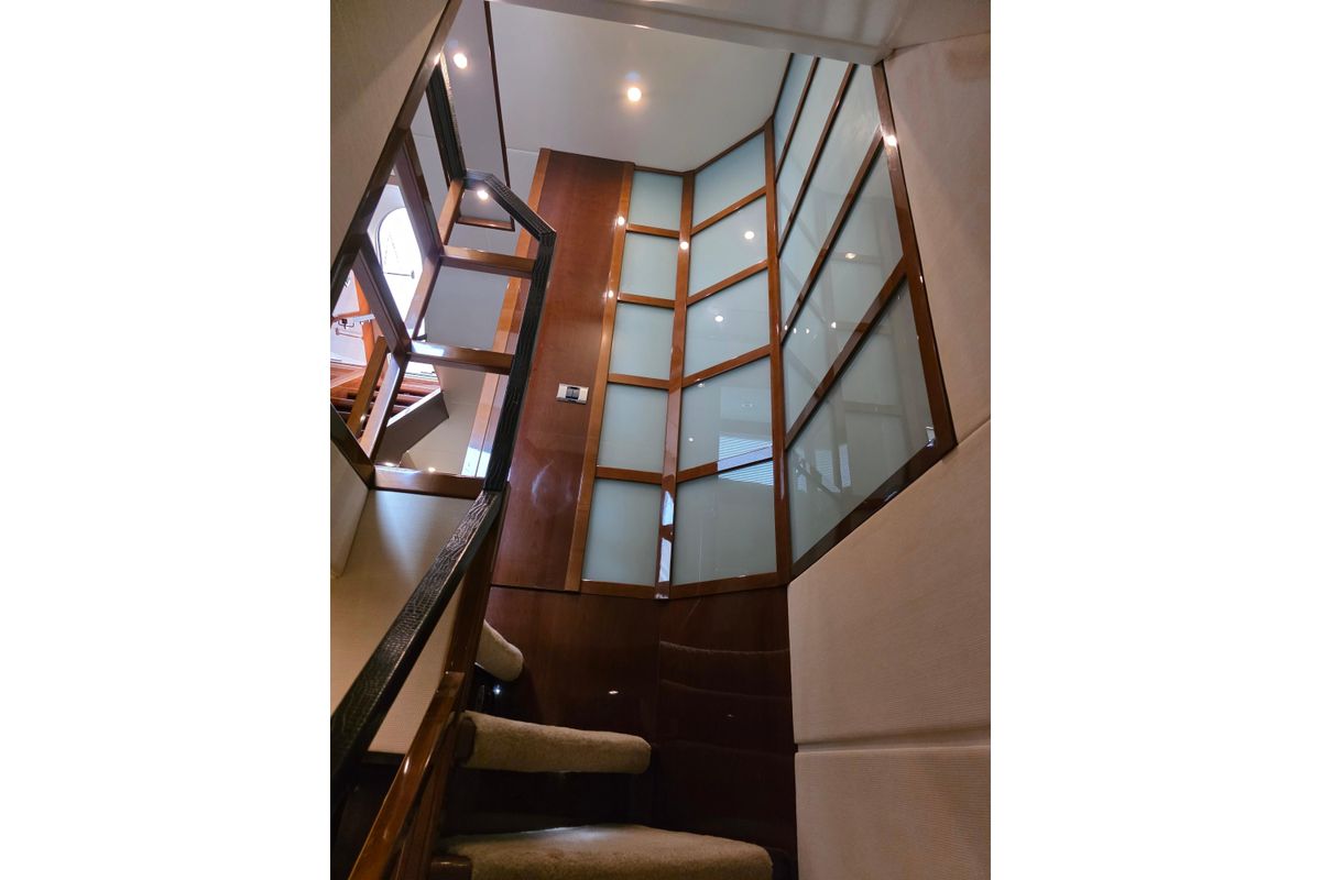 2010 Princess 95 