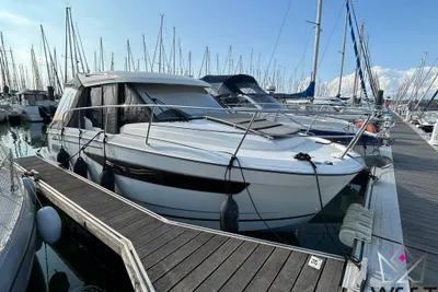 2019 Jeanneau Merry Fisher 895 Croisière
