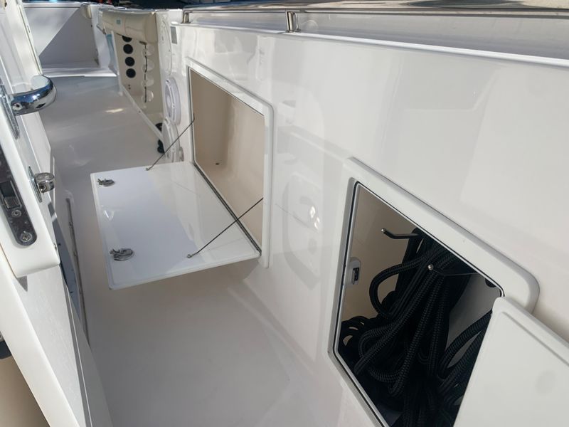 2019 Everglades 435CC