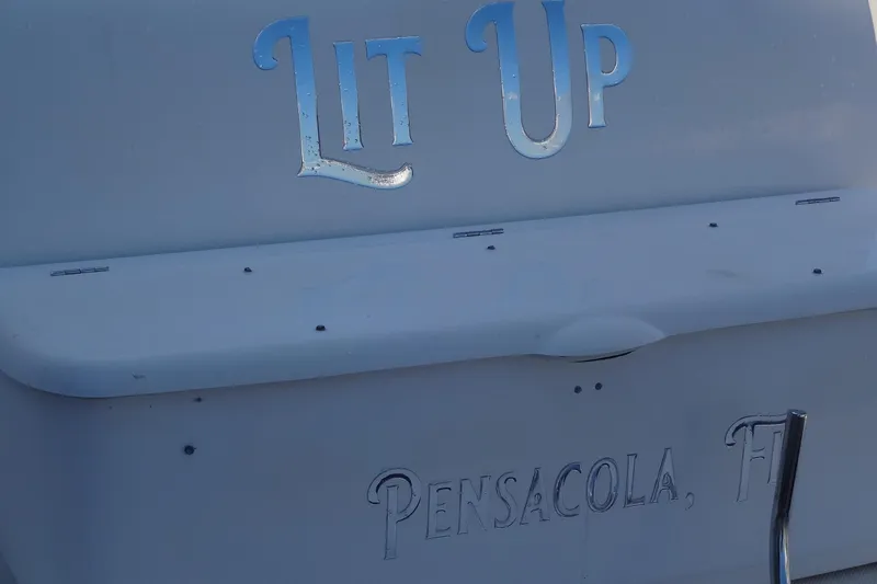 Lit Up Yacht Photos Pics 2007 Meridian 459 boat with "Lit Up" name, docked in Pensacola, Florida.