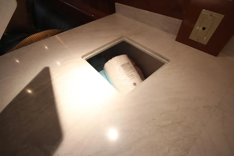 Rollwind Yacht Photos Pics 