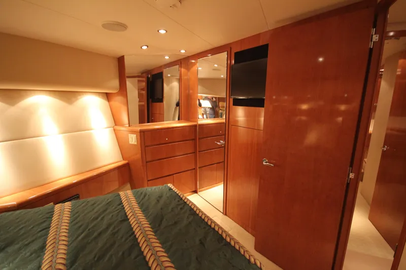 Rollwind Yacht Photos Pics 