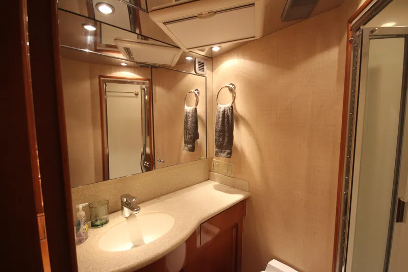 Rollwind Yacht Photos Pics 