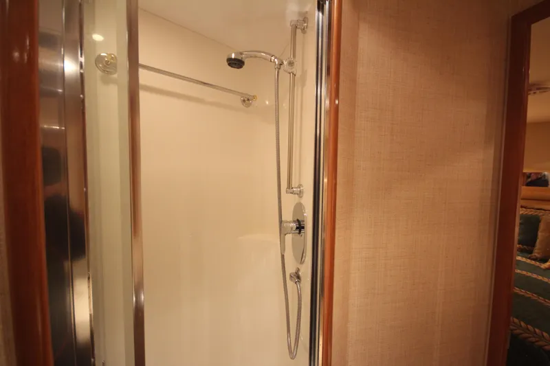 Rollwind Yacht Photos Pics 