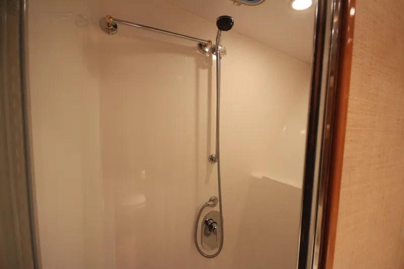 Rollwind Yacht Photos Pics 