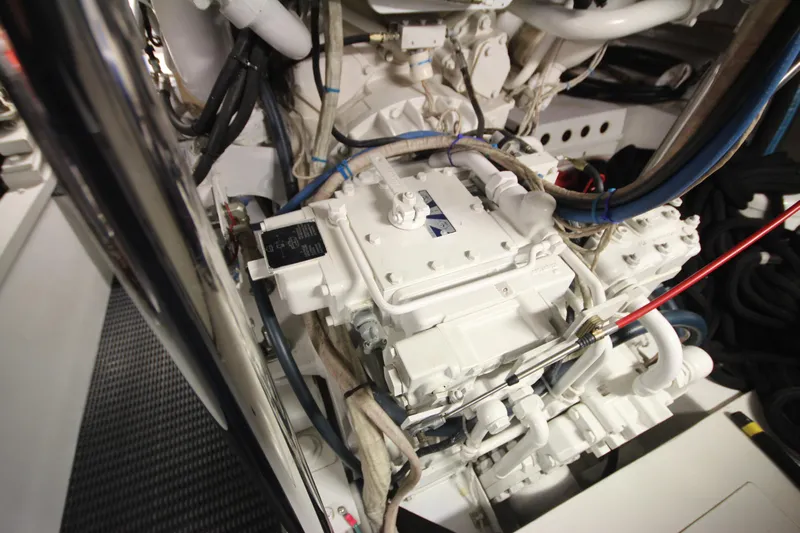 Rollwind Yacht Photos Pics 