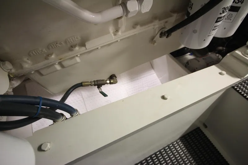 Rollwind Yacht Photos Pics 