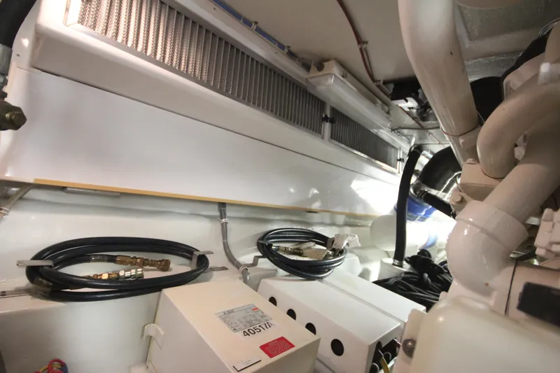 Rollwind Yacht Photos Pics 