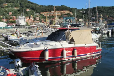 2003 Nimbus 250 R