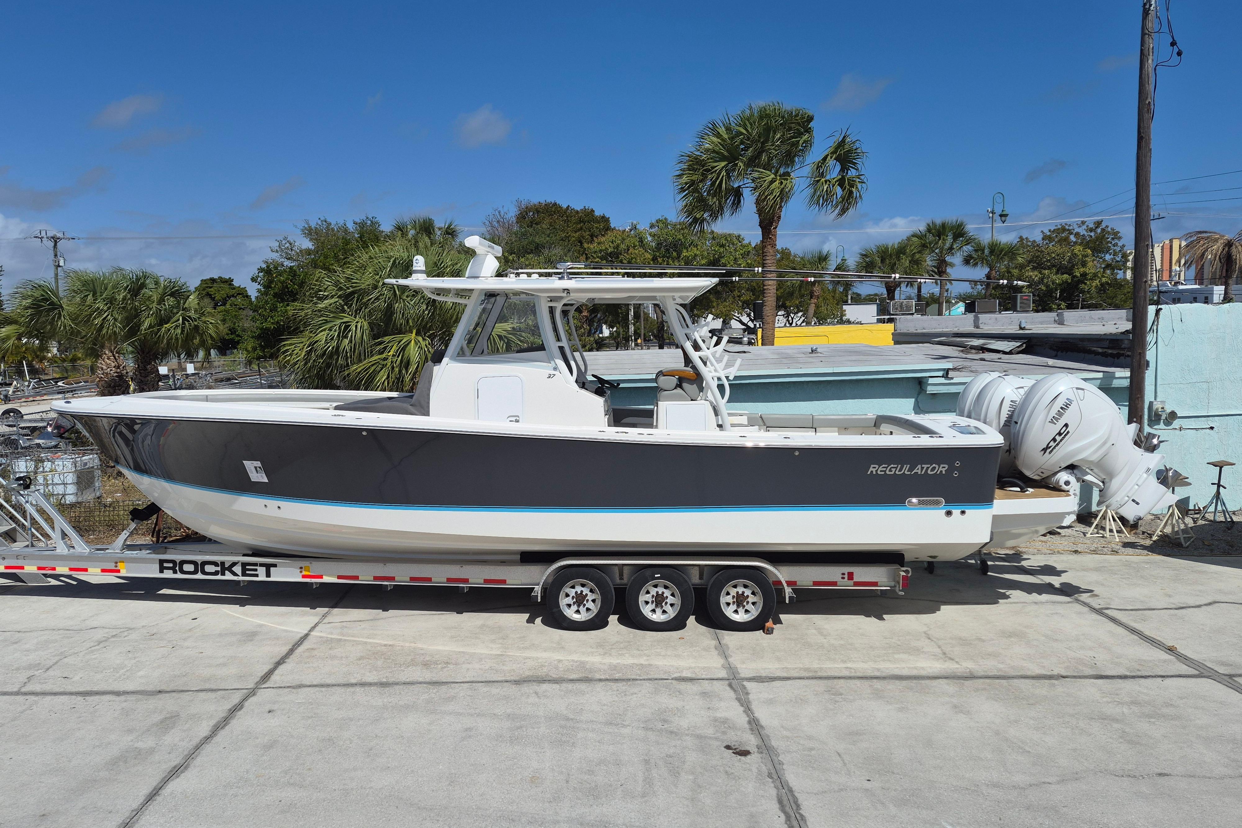 2024 Regulator 37 - Image 2