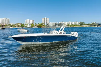 2020 Midnight Express 34' Open