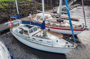 1974 Neptunian 33