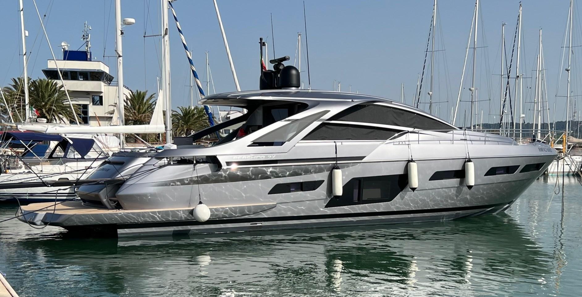 pershing yacht 7x price