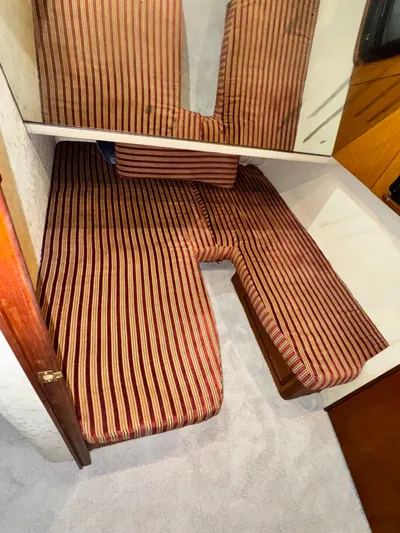 Fin - Allie Yacht Photos Pics 