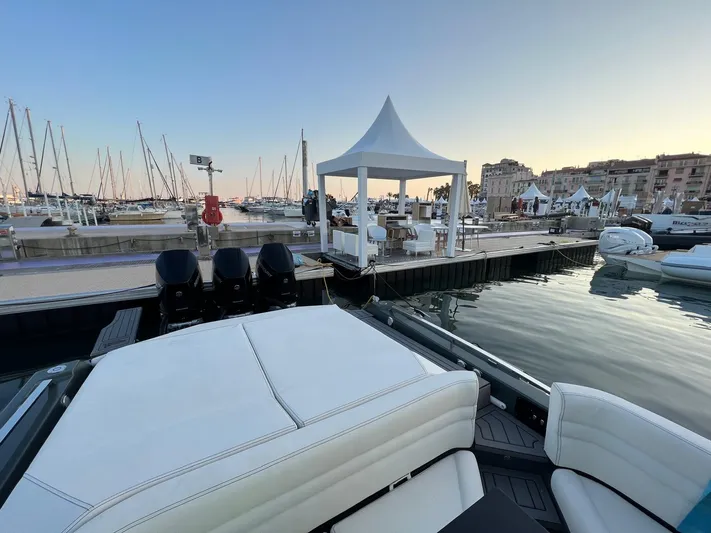 Mv Marine Yacht Photos Pics 