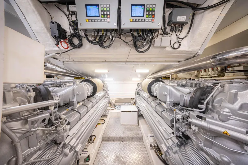 Cecilou Yacht Photos Pics Engine room of 2018 Sanlorenzo Cayman Yachts F920, featuring advanced control panels and dual engines.