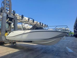 2016 Quicksilver Activ 675 Open
