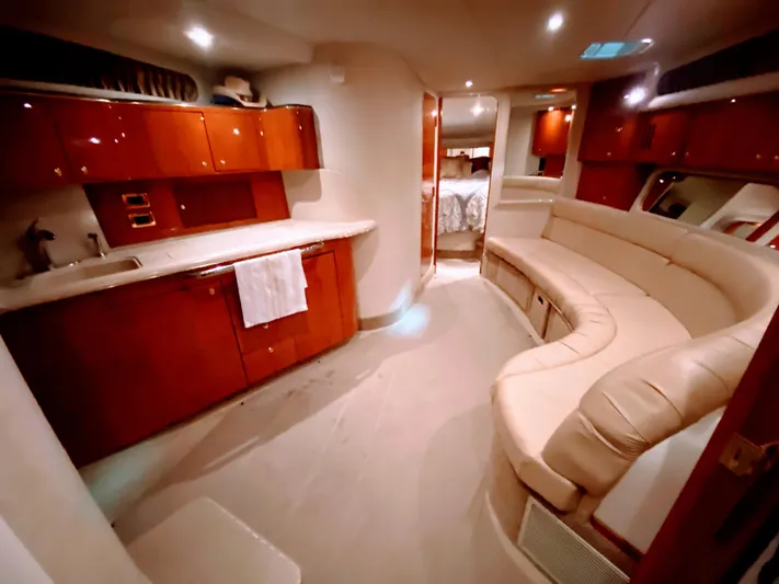 Scalawag Yacht Photos Pics 