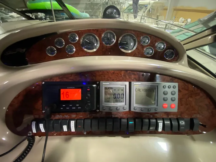 Scalawag Yacht Photos Pics 