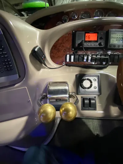 Scalawag Yacht Photos Pics 