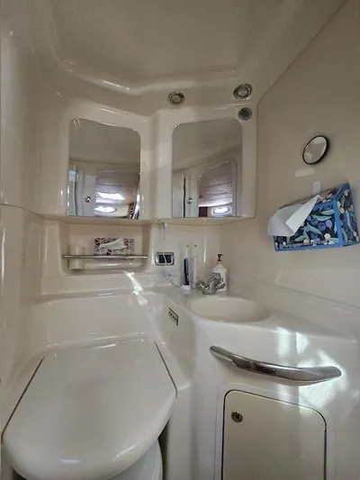 2 Spicy Yacht Photos Pics 