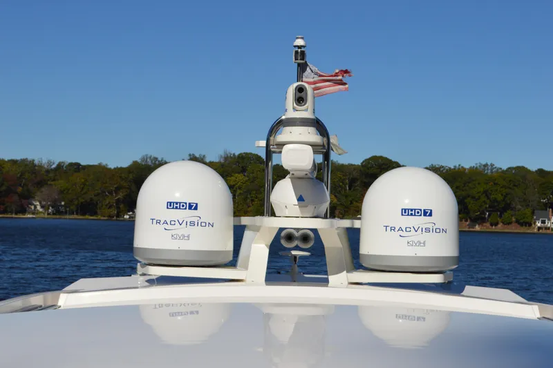 Jack's Boat Yacht Photos Pics 2024 Tiara Yachts EX 60 with TracVision UHD7 satellite domes on deck.
