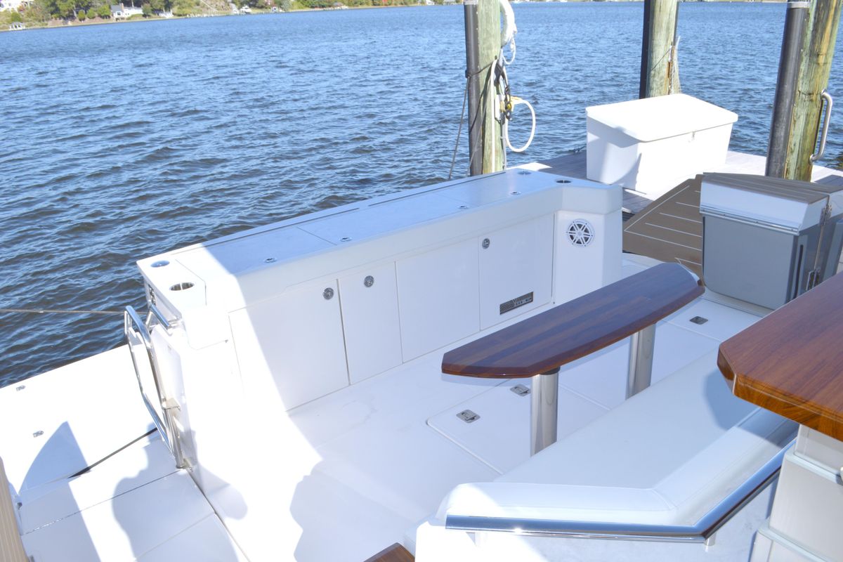2024 Tiara Yachts 60 