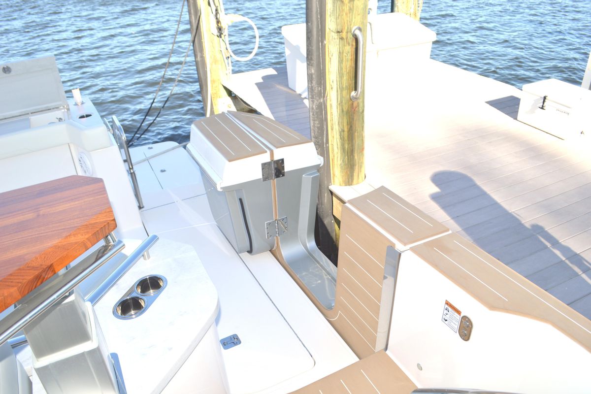 2024 Tiara Yachts 60 
