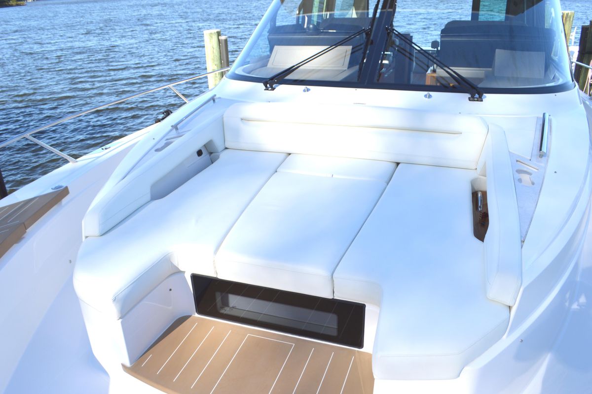 2024 Tiara Yachts 60 