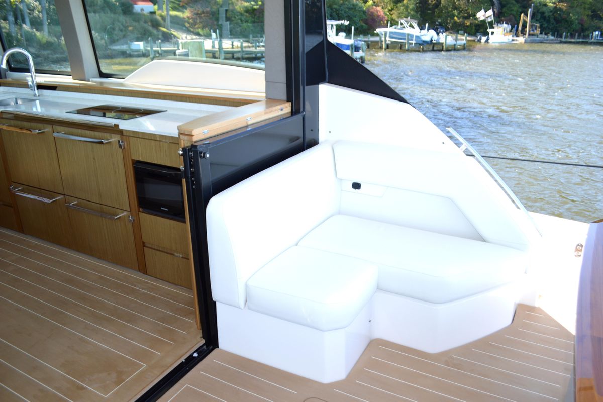 2024 Tiara Yachts 60 