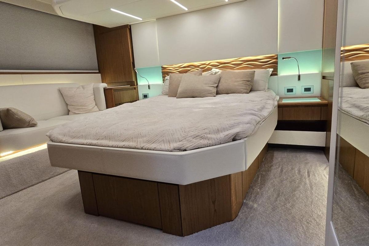 2024 Tiara Yachts 60 