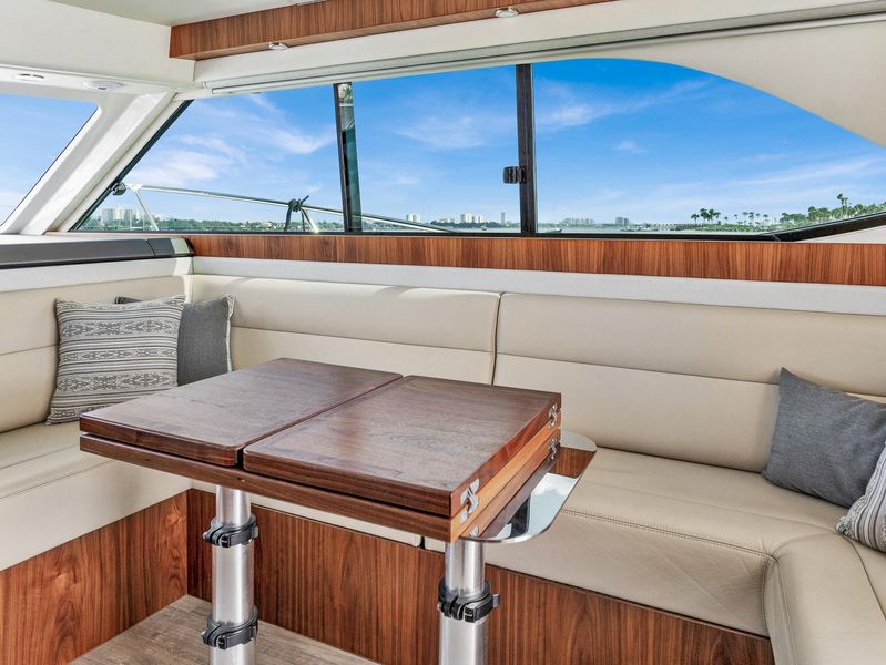 2021 Riviera 43 Open Flybridge