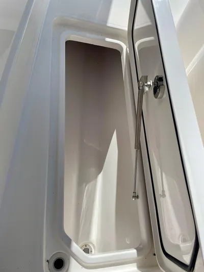 Deeper Yacht Photos Pics Open storage compartment on 2022 Invincible 39' Open Fisherman boat.
