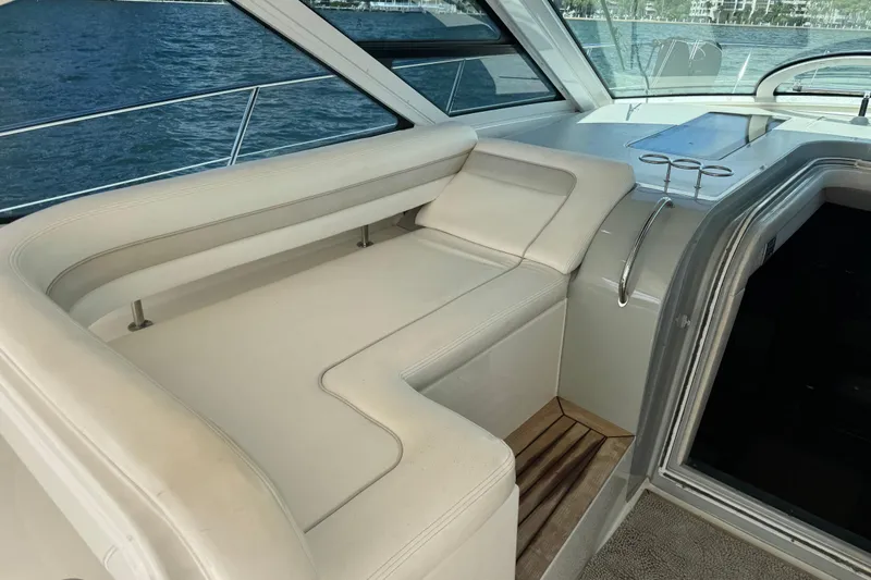 The Office Yacht Photos Pics Luxurious seating area on a 2011 Sea Ray 470 Sundancer yacht.