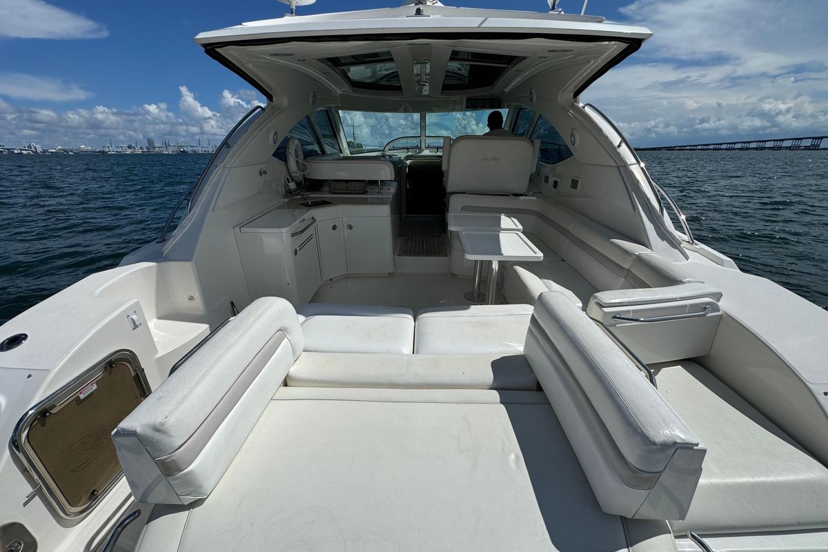 2011 Sea Ray 47 