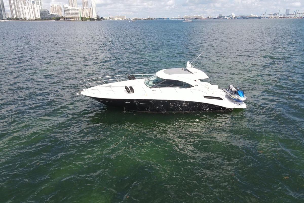 2011 Sea Ray 47 