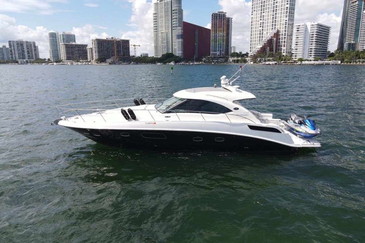 2011 Sea Ray 47 