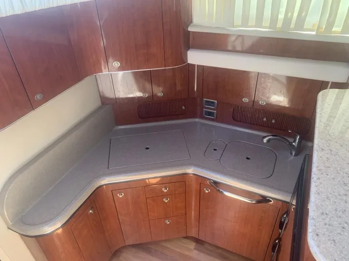 Miracle Yacht Photos Pics 