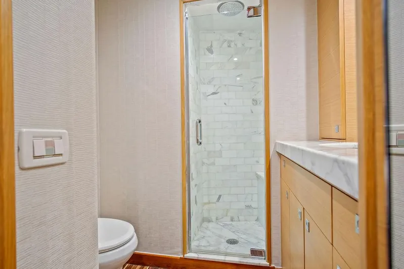 Sashimi Yacht Photos Pics 