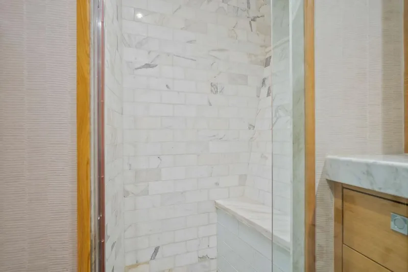 Sashimi Yacht Photos Pics 