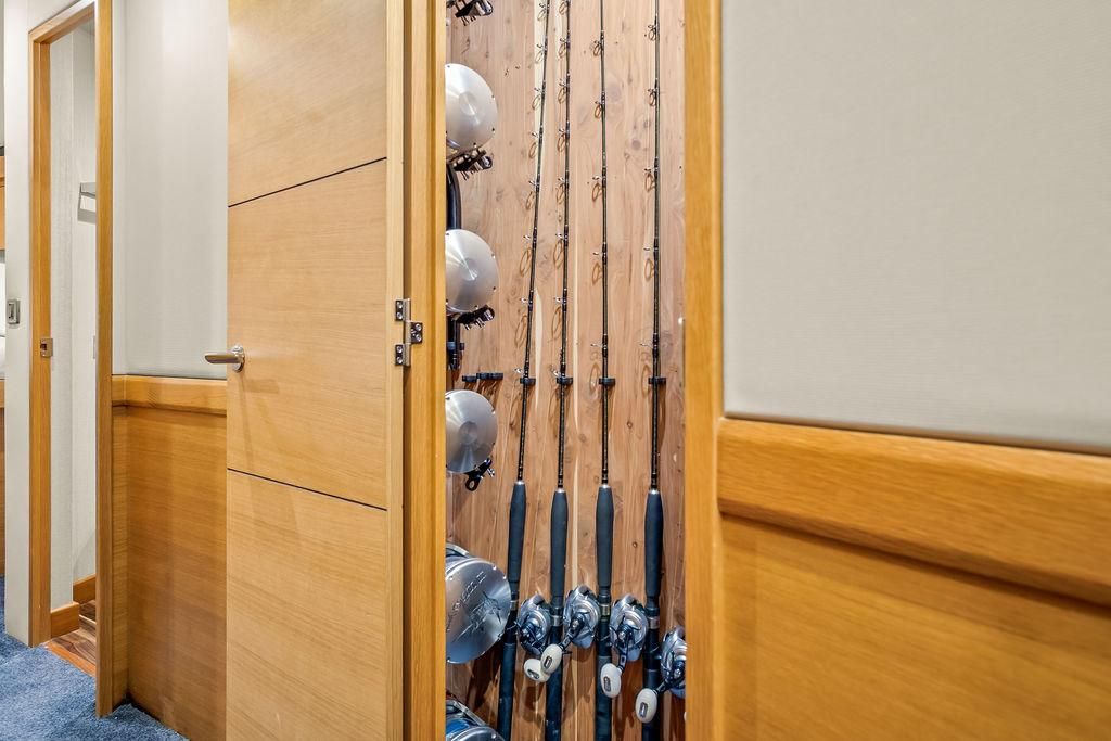 2014 Hatteras 63 