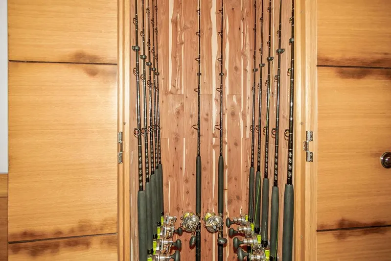 Sashimi Yacht Photos Pics 