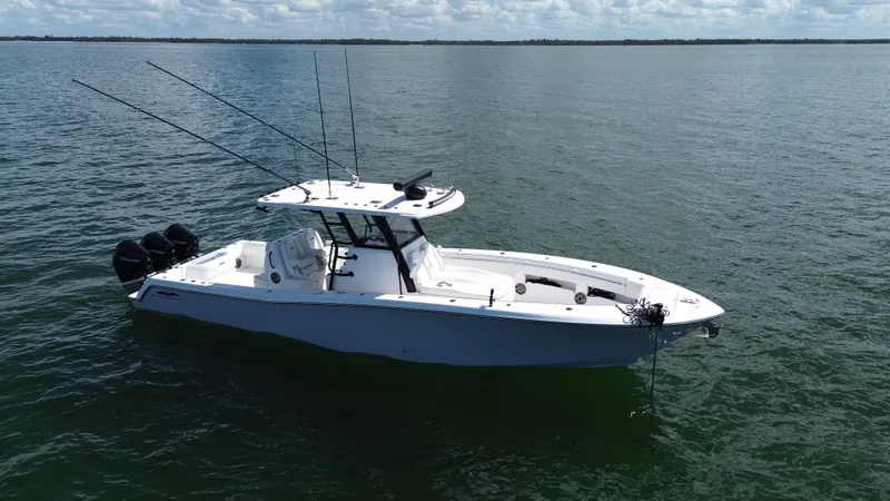  Yacht Photos Pics 2024 INVINCIBLE 36 OF - Image 6